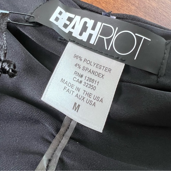 Beach Riot Side-Tie Black Bikini Bottoms Size M NWT - Picture 6 of 9